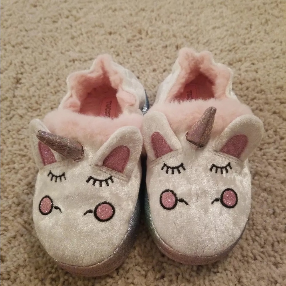 Girls Unicorn Slippers  Size 11